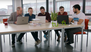 Diskussion zwischen Gruppenmitgliedern der Arbeitsgruppe Patrec
